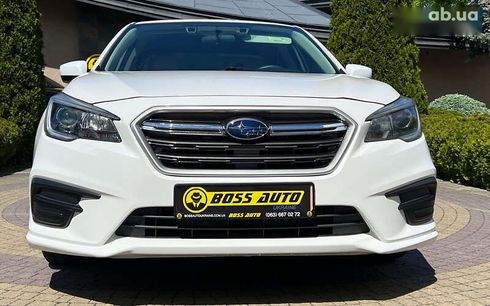 Subaru Legacy 2018 - фото 2