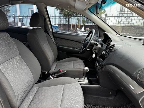 Chevrolet Aveo 2008 черный - фото 32