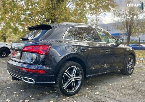 Audi SQ5 2019 - фото 30