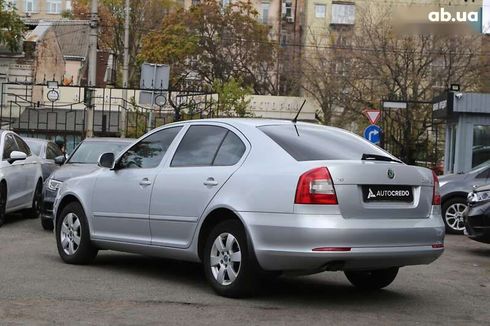 Skoda Octavia 2011 - фото 6