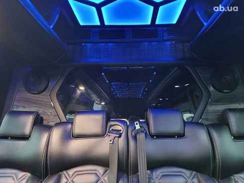 Mercedes-Benz Sprinter 518 2016 черный - фото 52