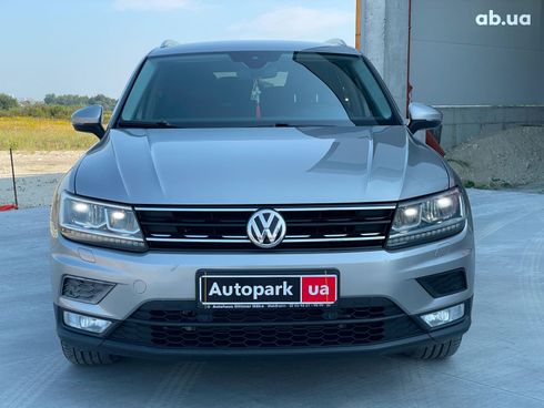 Volkswagen Tiguan 2016 серый - фото 2