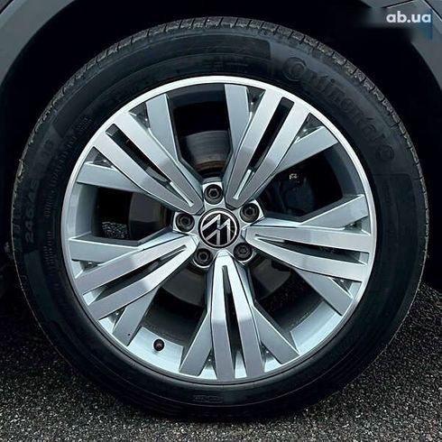 Volkswagen passat alltrack 2020 - фото 14