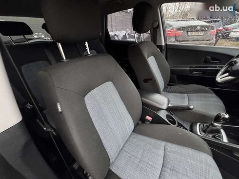 Kia Cee'd 2011 - фото 26