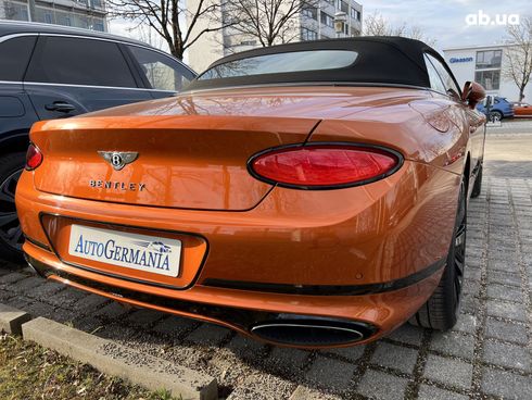 Bentley Continental GT 2022 - фото 31