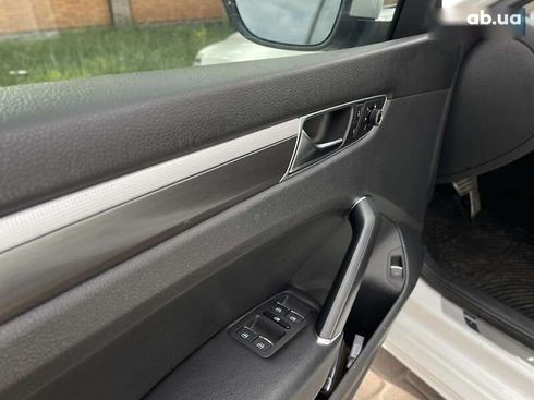 Volkswagen Passat 2017 - фото 15