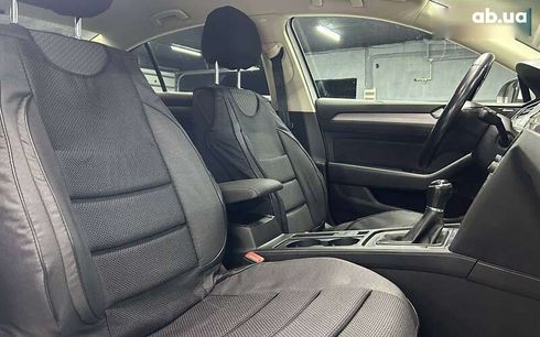 Volkswagen Passat 2016 - фото 18