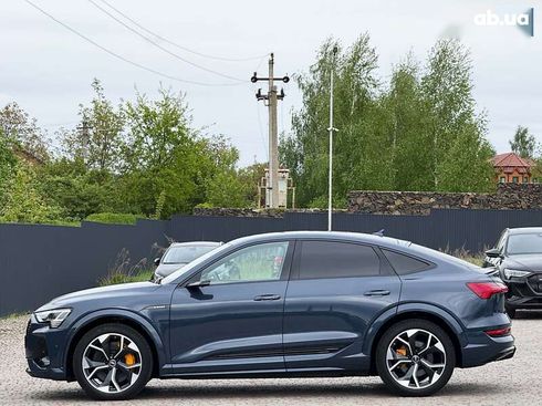 Audi Q4 Sportback e-tron 2021 - фото 7