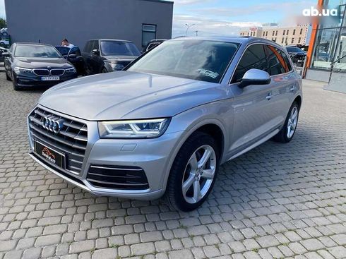 Audi Q5 2018 - фото 3