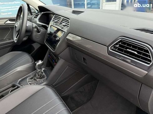 Volkswagen Tiguan 2022 - фото 24