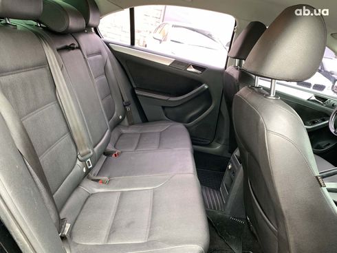 Volkswagen Jetta 2010 черный - фото 77