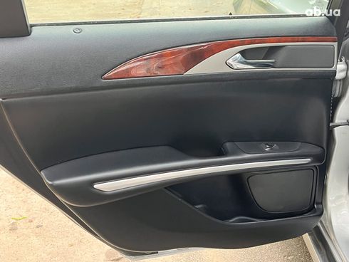 Lincoln MKZ 2015 серый - фото 32