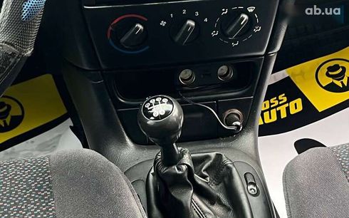 Opel Vectra 2000 - фото 16
