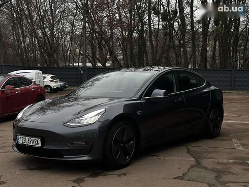 Tesla Model 3 2019 - фото 9