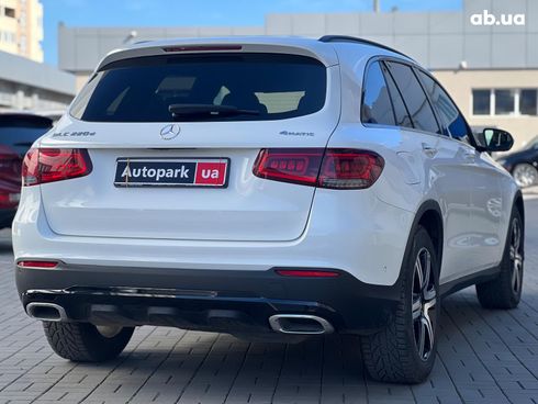 Mercedes-Benz GLC-Класс 2020 белый - фото 18