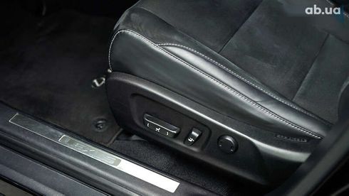 Lexus RX 2018 - фото 17