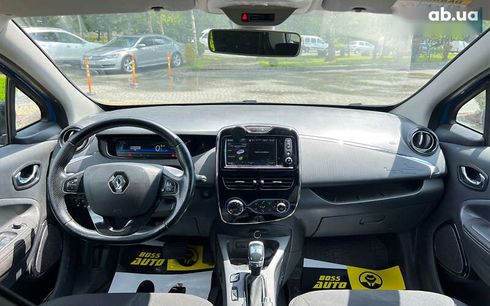 Renault Zoe 2017 - фото 19