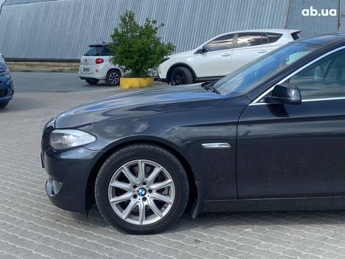 BMW 5 серия 2013 черный - фото 3