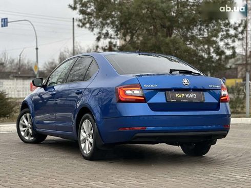 Skoda Octavia 2019 - фото 20