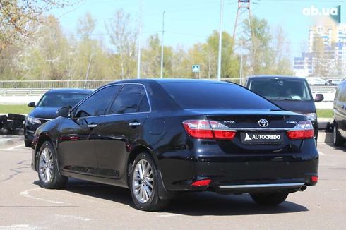 Toyota Camry 2016 - фото 6