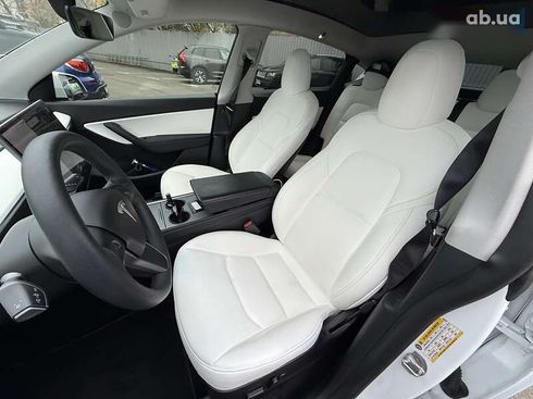 Tesla Model Y 2021 - фото 15