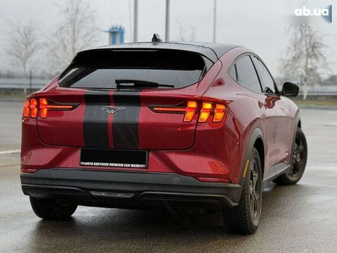 Ford Mustang Mach-E 2021 - фото 15