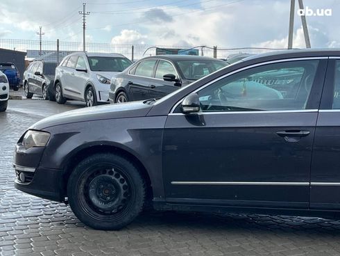 Volkswagen passat b6 2005 коричневый - фото 14