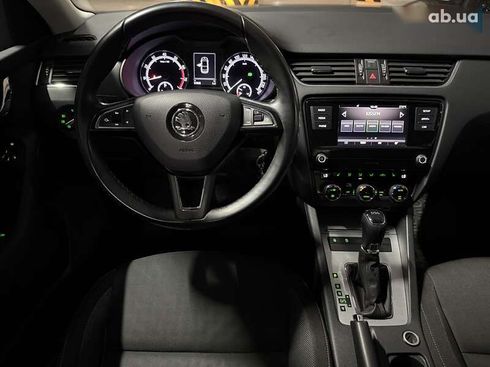 Skoda Octavia 2018 - фото 25