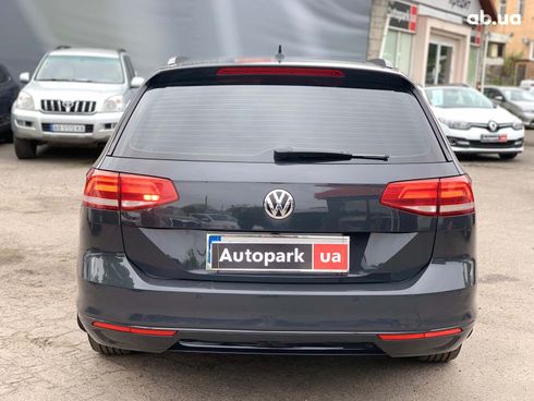 Volkswagen passat b8 2017 серый - фото 7