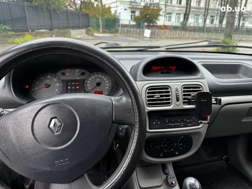 Renault Clio 2006 серый - фото 21