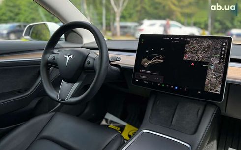 Tesla Model 3 2023 - фото 14