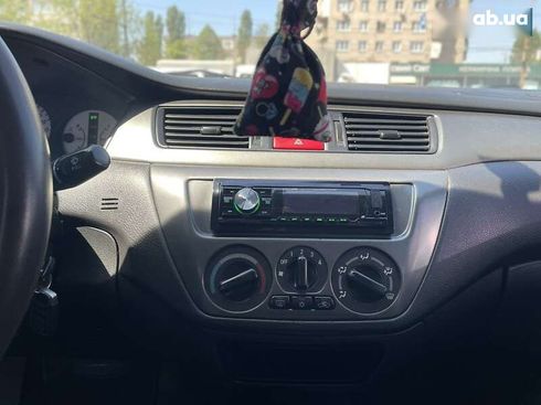 Mitsubishi Lancer 2008 - фото 18