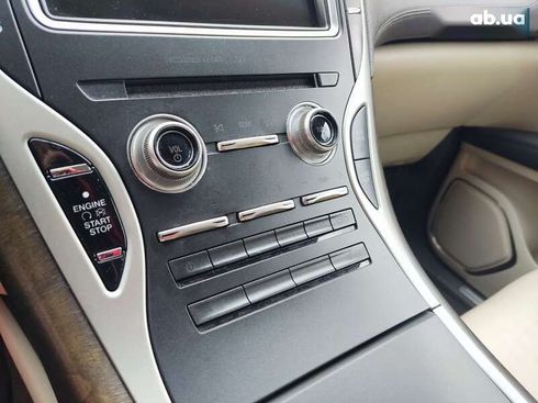 Lincoln MKX 2016 - фото 25