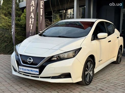 Nissan Leaf 2018 - фото 7