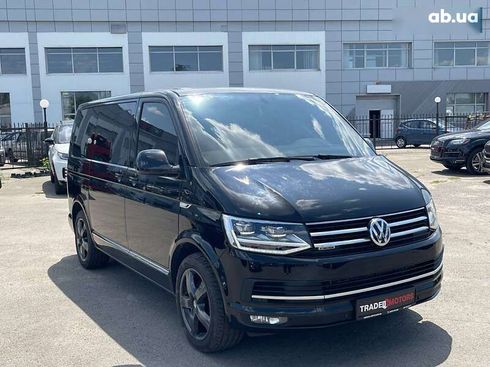 Volkswagen Multivan 2019 - фото 2