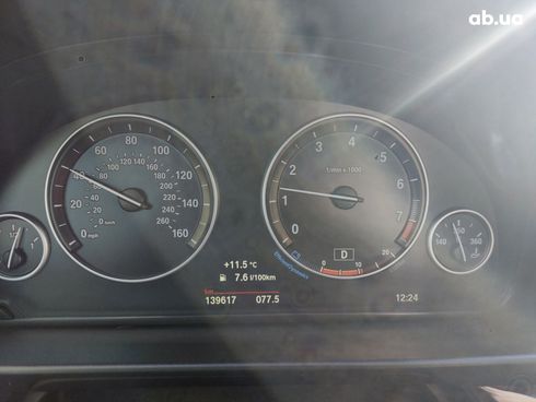 BMW 5 серия 2015 серый - фото 8