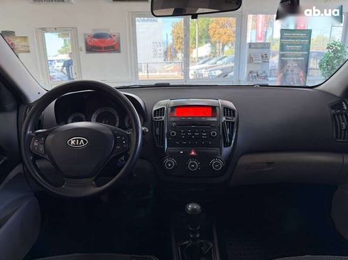 Kia Cee'd 2009 - фото 25