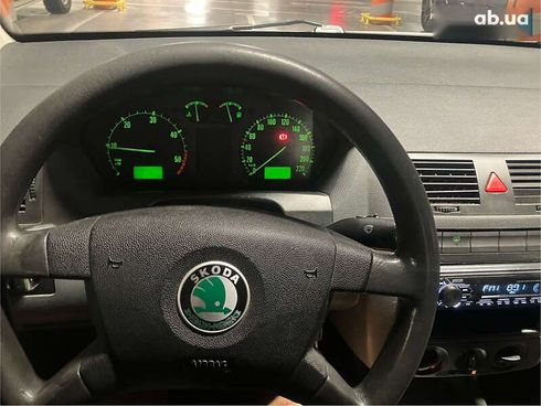 Skoda Fabia 2003 - фото 23