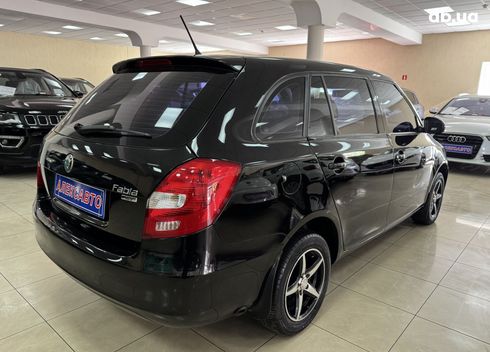 Skoda Fabia 2011 черный - фото 3
