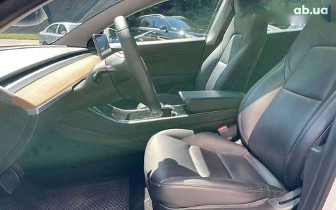 Tesla Model 3 2020 - фото 9