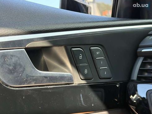 Audi A4 2017 - фото 14