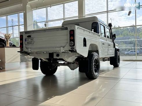 Land Rover Defender 1997 - фото 9