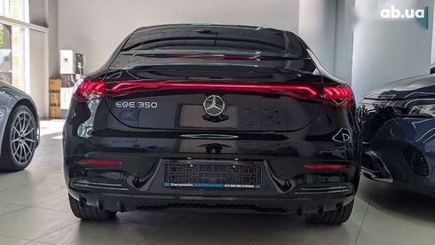 Mercedes-Benz EQE-Класс 2022 - фото 14