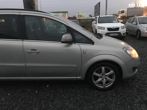 Opel Zafira 2010 серый - фото 11
