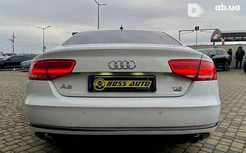 Audi A8 2011 - фото 6