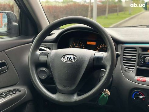 Kia Rio 2007 - фото 12
