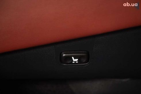 Lexus LX 2016 - фото 17