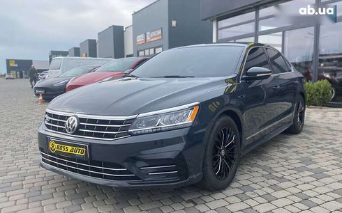 Volkswagen Passat 2017 - фото 3