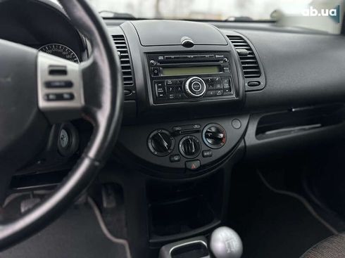 Nissan Note 2010 - фото 28