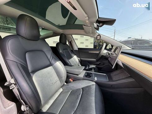 Tesla Model 3 2021 - фото 6